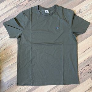 Men’s tee embroidered mountain